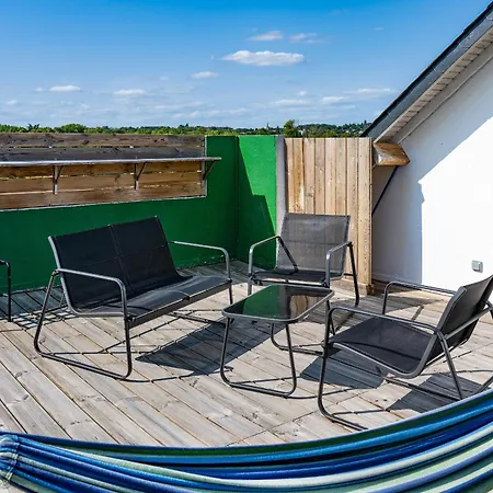 Pierre Percee Bord De Loire Proche Nantes