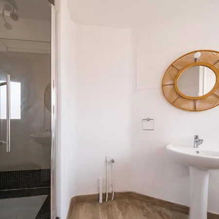 Pierre Percee Bord De Loire Proche Nantes Ferienhaus