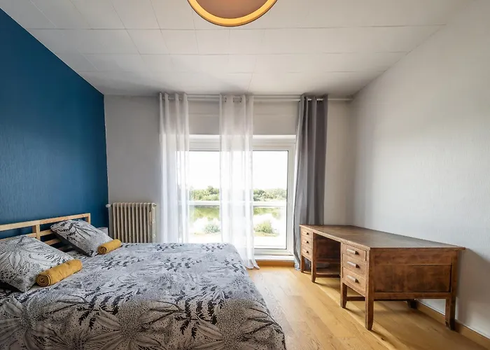 Pierre Percee Bord De Loire Proche Nantes Feriehus