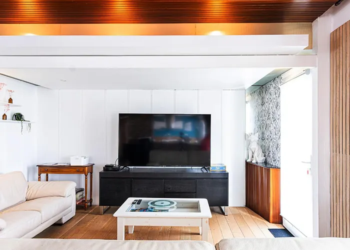 Pierre Percee Bord De Loire Proche Nantes Feriehus